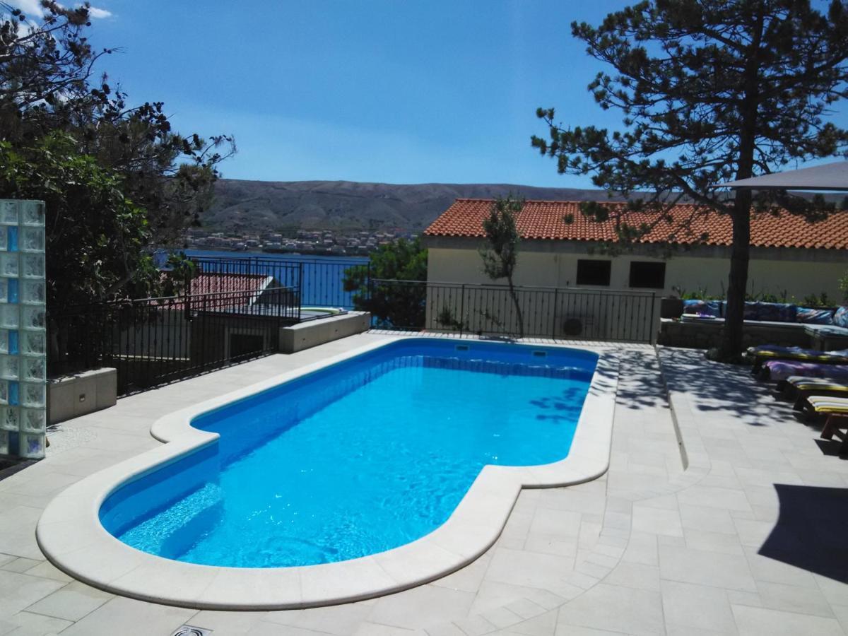 Apartments Tea Pag Паг Экстерьер фото