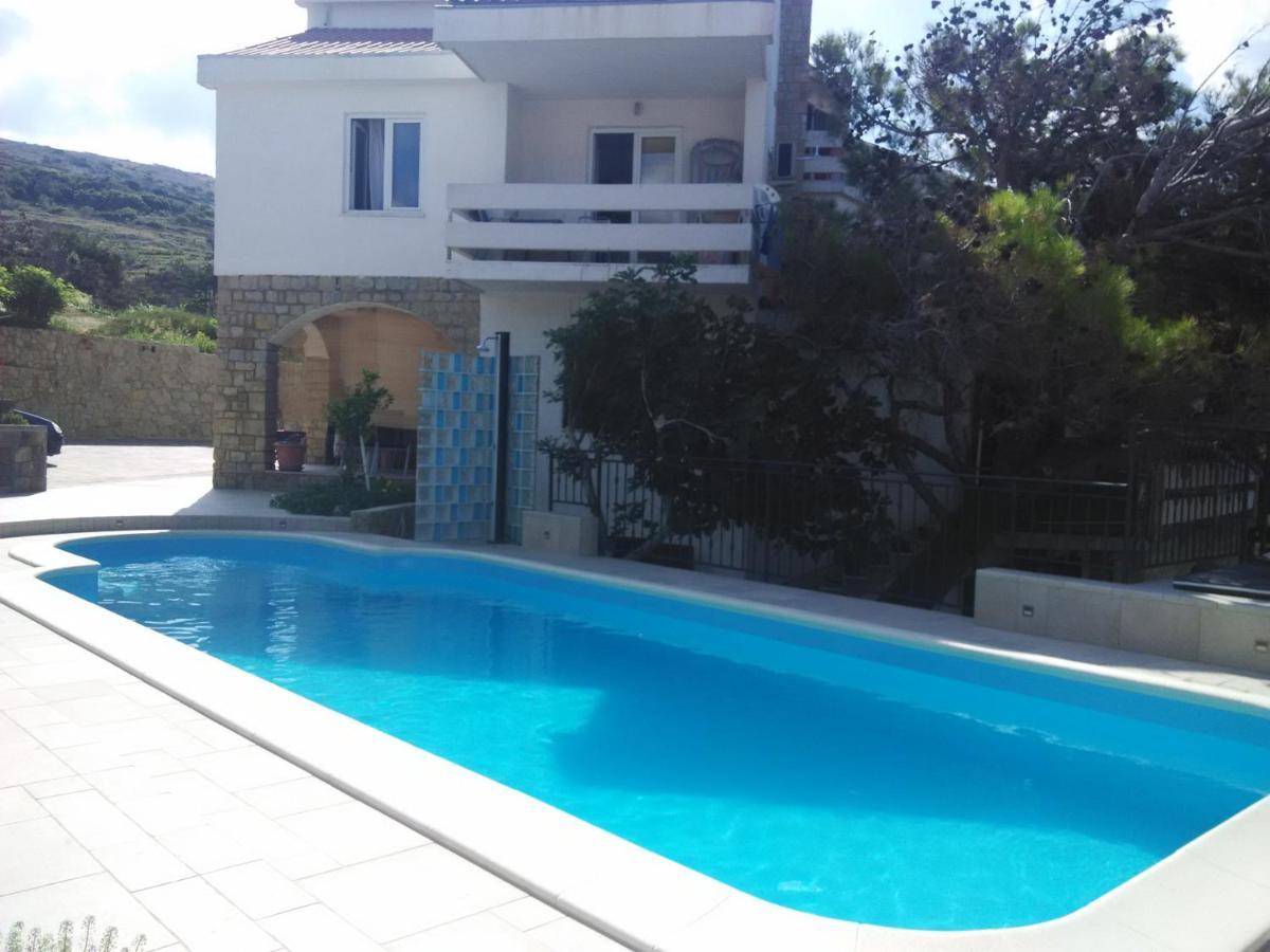 Apartments Tea Pag Паг Экстерьер фото